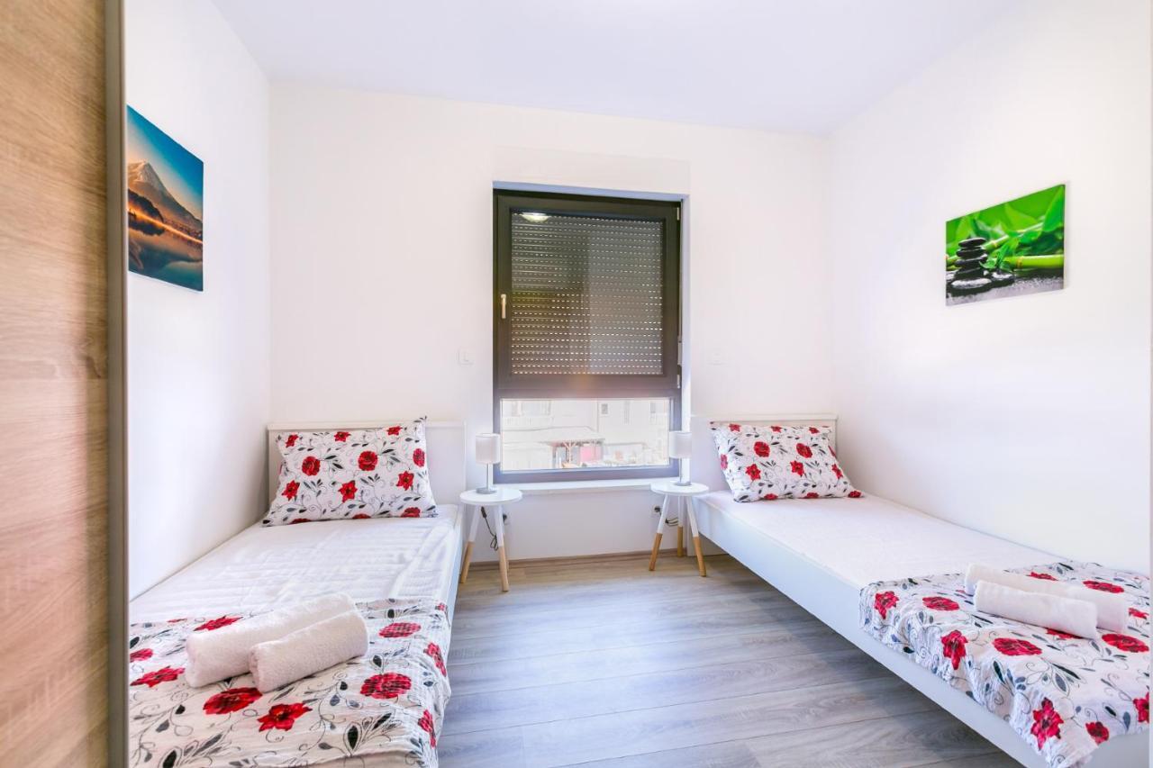 Nevia Apartment เมดูลิน ภายนอก รูปภาพ
