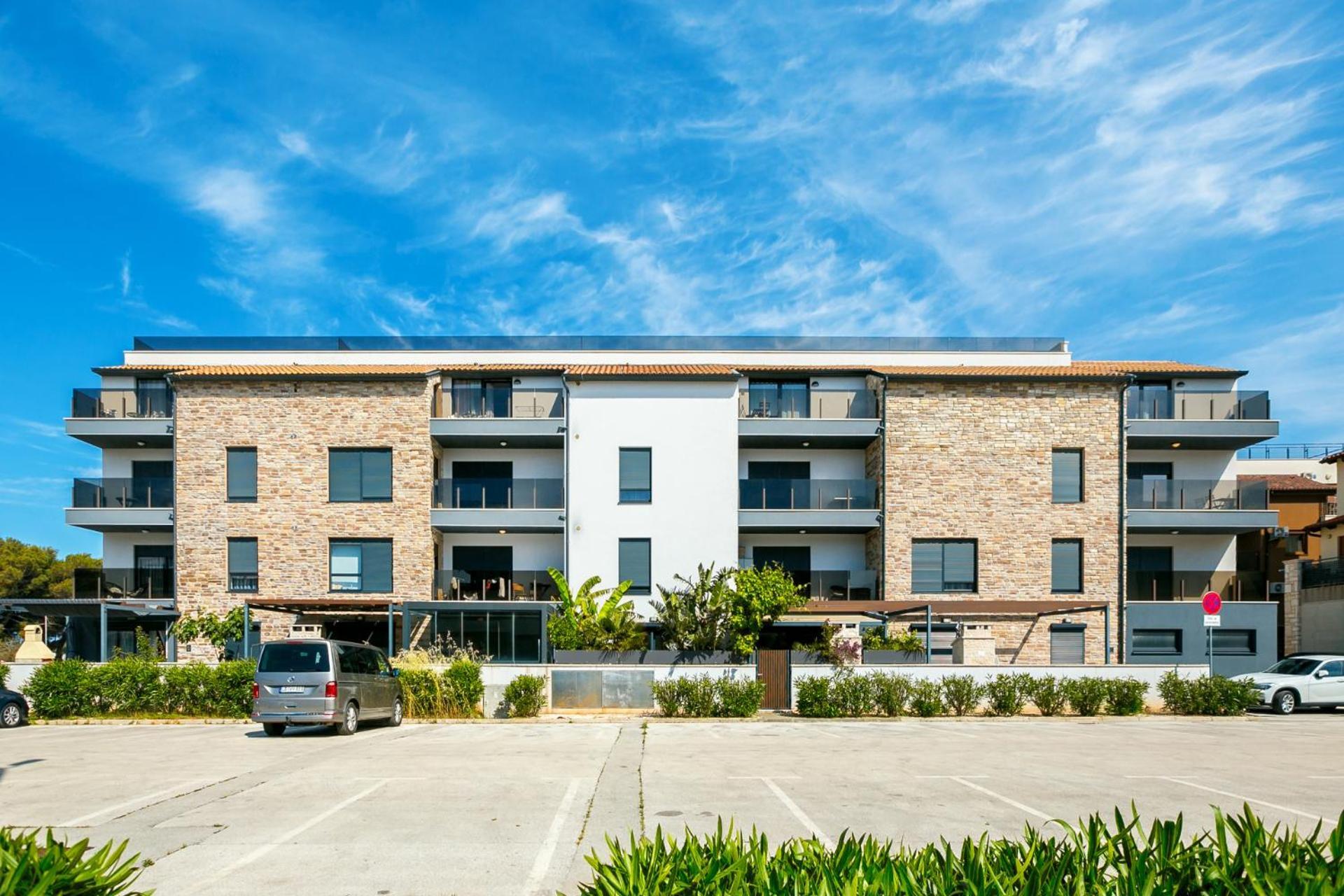 Nevia Apartment เมดูลิน ภายนอก รูปภาพ